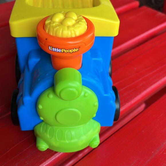 Fisher Price Little People Choo Choo Zoo train - Picture 3 of 5